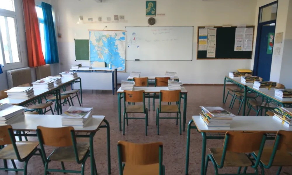 Μέχρι τις 22 Δεκεμβρίου οι τρίωρες στάσεις εργασίας στα σχολεία